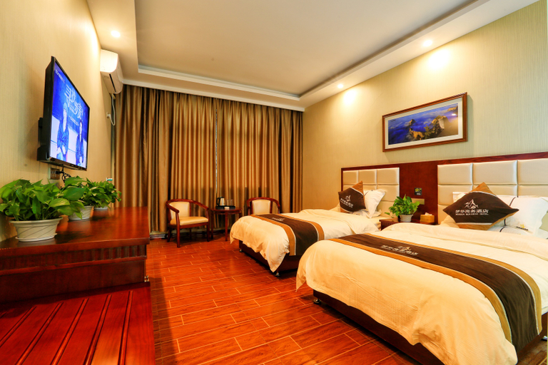 Bedroom 2, Menghua Business Hotel, Weinan