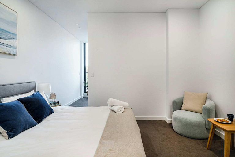 Room 2, 2 Denison St Wollong, Wollongong - Inner