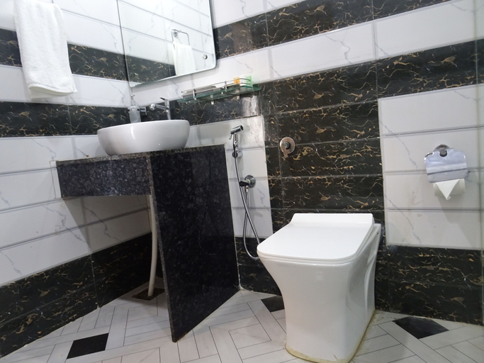 Bathroom 5, SIMBOR BEACH RESORT, Junagadh