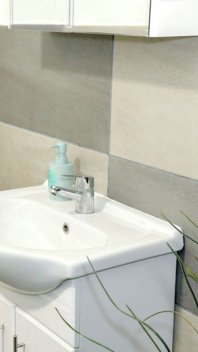 Bathroom 2, The Rosemary Stay, Kingston upon Hull