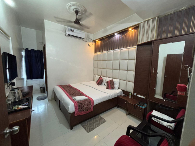 Bedroom 4, hotel wisdom celebration, Purba Champaran