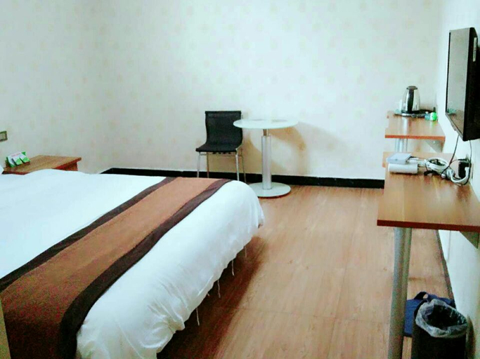 Bedroom 2, Fufeng dingsheng hotel, Baoji
