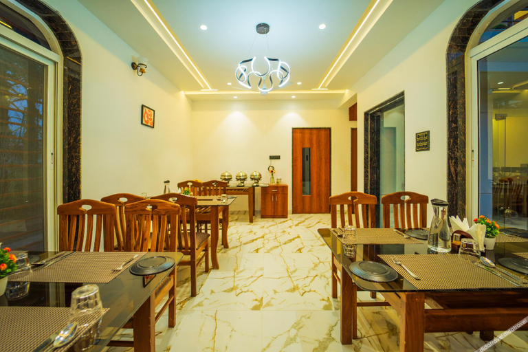 Food & Drinks 3, SpicyMango Canvasand Resort Near Nagaon Beach, Raigarh