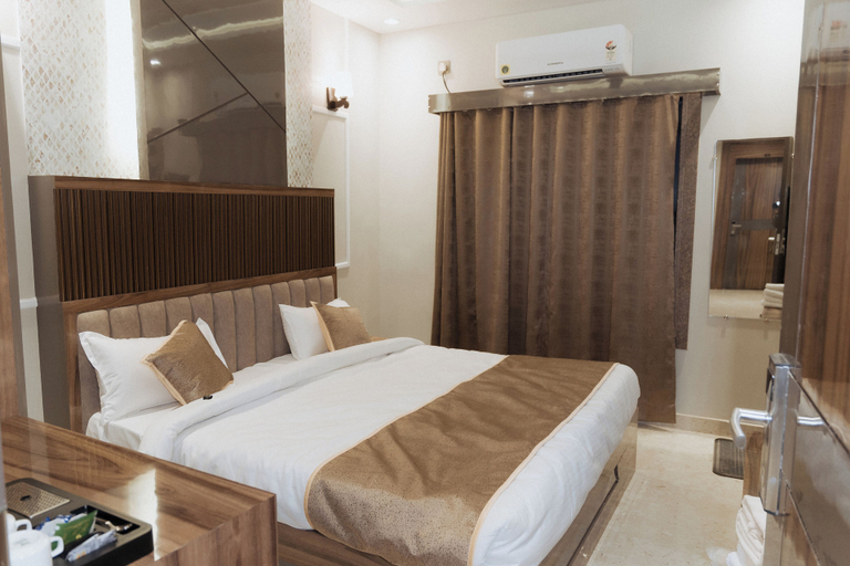 Bedroom 4, HOTEL STAR DELIGHT, Kaushambi