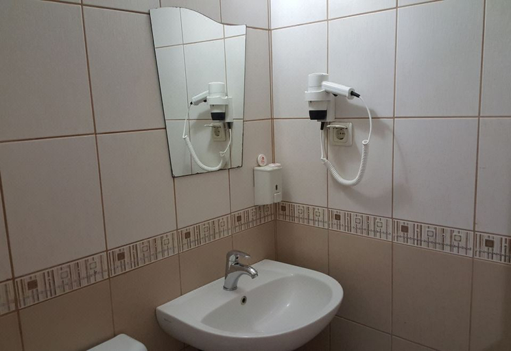 Bathroom 4, Kartal Hotel, Antalya