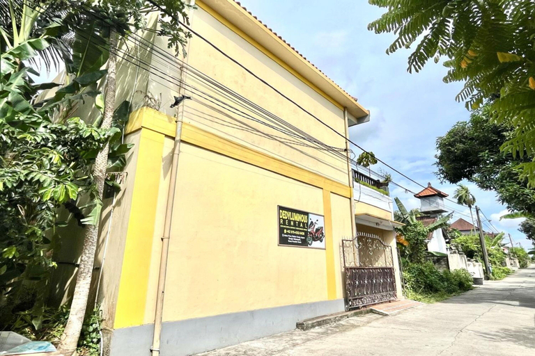 Exterior & Views