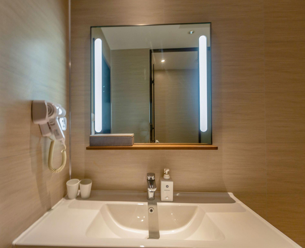 Bathroom 3, Hanting Hotel Changzhou Railway Station, Changzhou