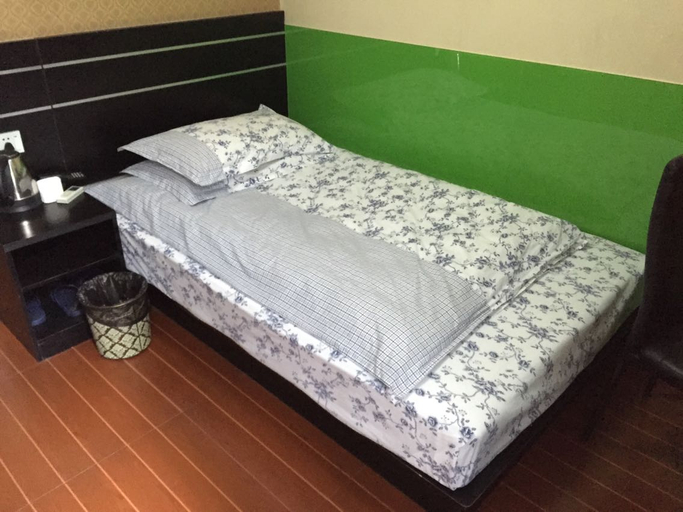 Bedroom 5, Zhenhang Hostel, Hangzhou
