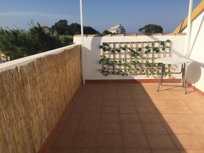 Others 5, Elegant Villa in Alicante with Pool, Alicante