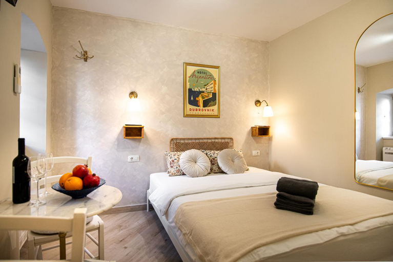 Bedroom 3, Ragusa City Walls Apartments, Dubrovnik