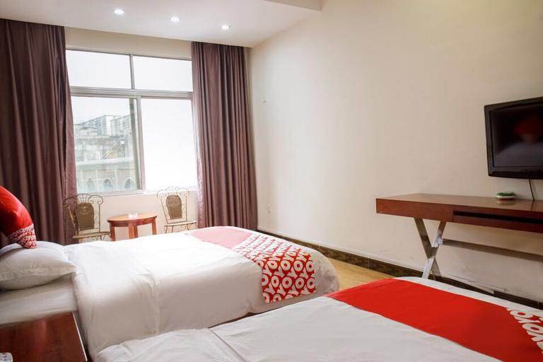 Bedroom, Luchuan Taifu Hotel, Yulin