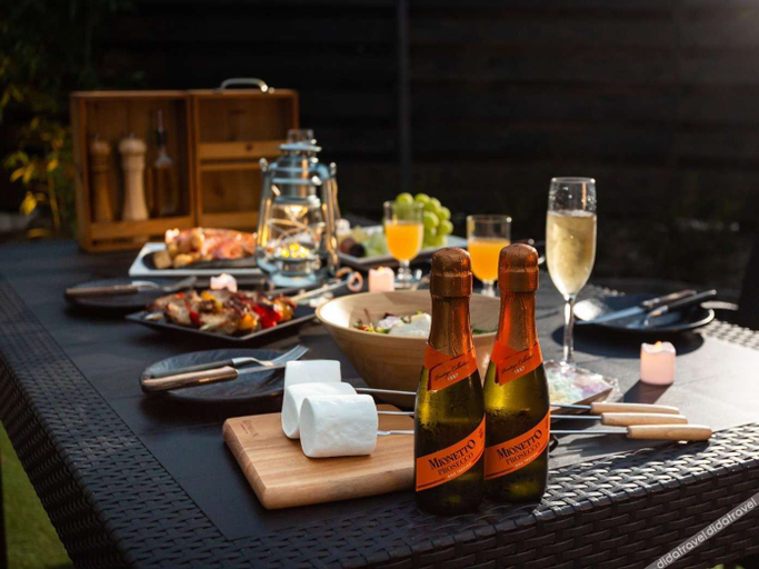 Food & Drinks 5, The Villa Glamping Kawaguchiko, Fujikawaguchiko