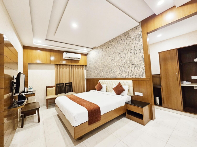 Bedroom 4, The Grand Coral, Bangalore