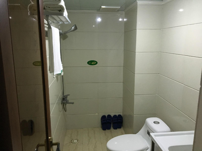 Bathroom 3, Shuangyue Bay Xingfu Inn, Huizhou
