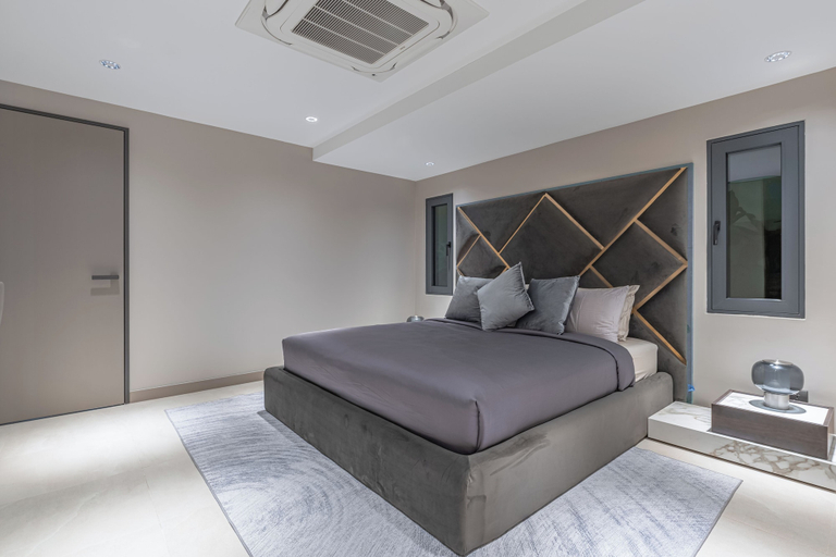 Room 5, Lux 4BR Pool Villa 500m - Jomtien Beach, Pattaya