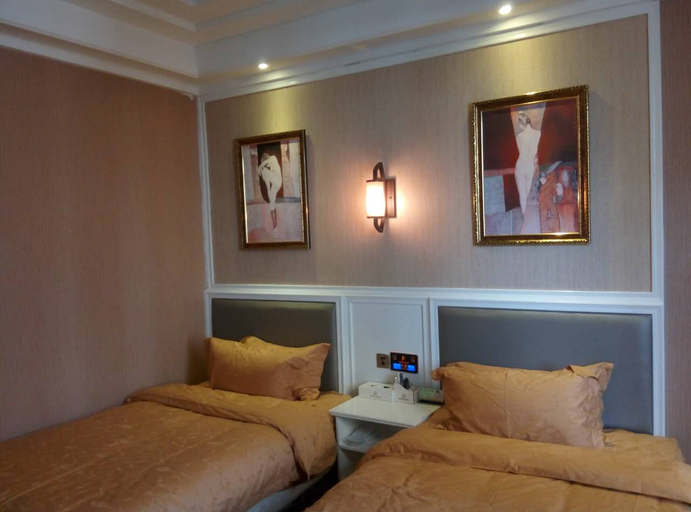 Bedroom 2, New Sihailong Theme Hotel, Liupanshui