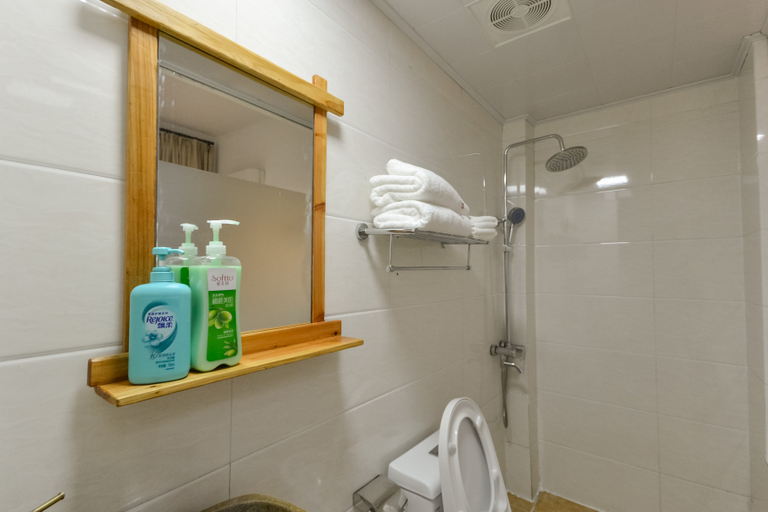Bathroom 2, Floral Hotels Time Inn, Taizhou