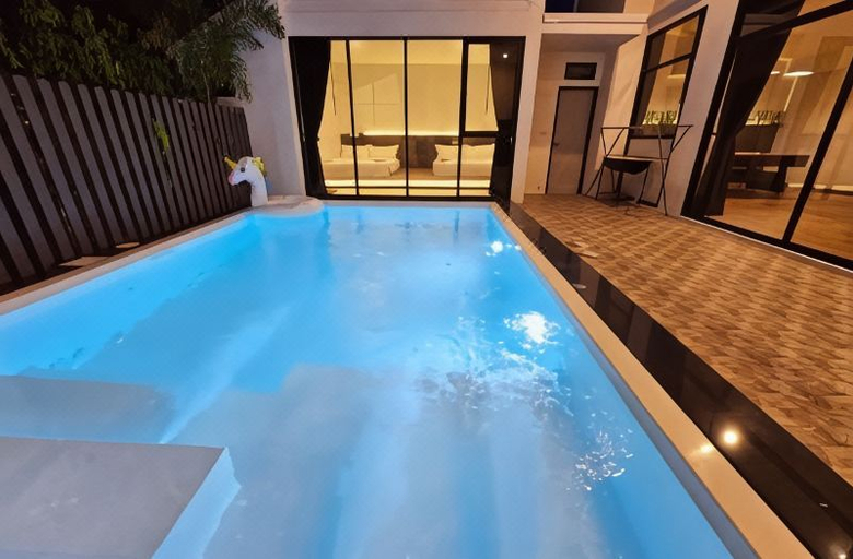 室外游泳池 2, マダガスカル プールヴィラ, Pattaya