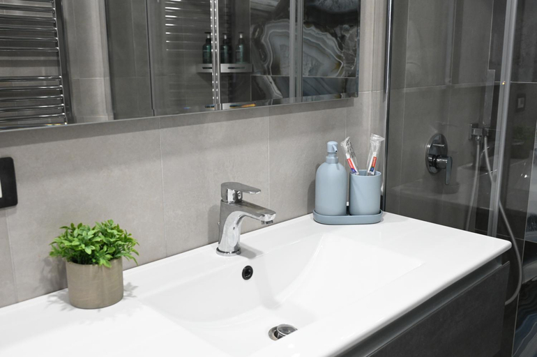 Bathroom 3, Victry's Houses Chiaia, Napoli