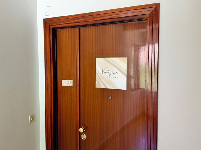 Exterior & Views 2, Vertigini Suites, La Spezia