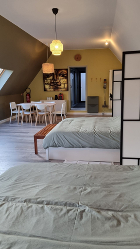 Bedroom 2, LA GRANGE AU CORPS, Nord