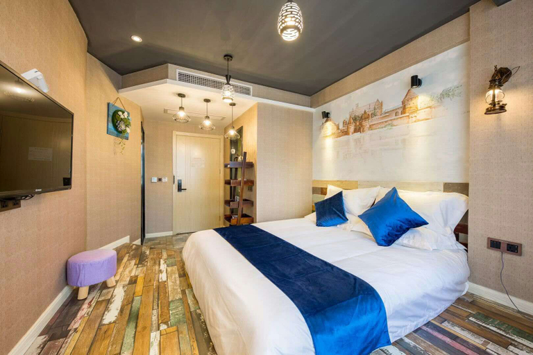 Bedroom 2, Haiyi Hotel, Jinhua