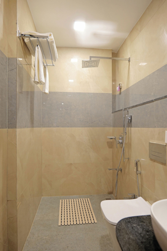 Bathroom, Chaitanya Bhavan, Gandhinagar