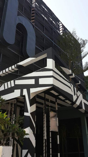 Exterior & Views 1, Hand hotel, Muang Chon Buri