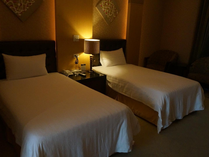 Bedroom 3, East Coast Sea View Hotel, Taitung