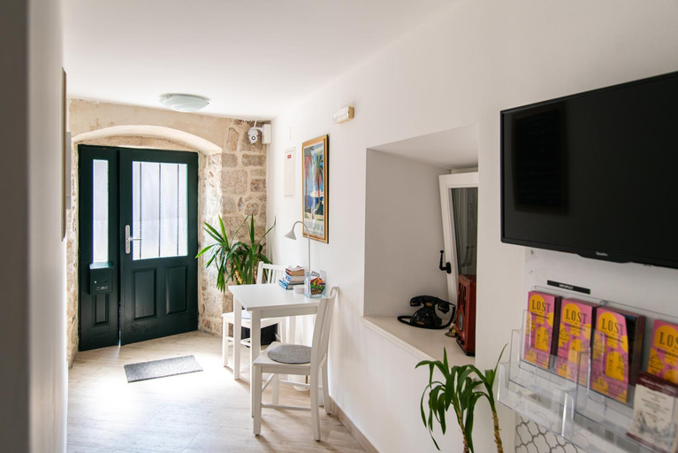 Public Area 2, Ragusa City Walls Apartments, Dubrovnik