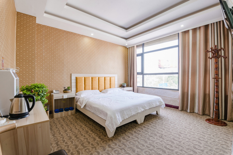 Bedroom 2, Xiaotianyidajiudian, Shangqiu