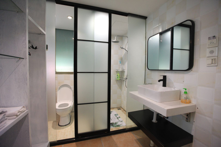 Bathroom 3, Jinhua Minglun E-Sports Hotel, Jinhua