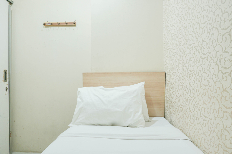 Bedroom 2, Comfy and Strategic 2BR at Menteng Square Apartment, Central Jakarta