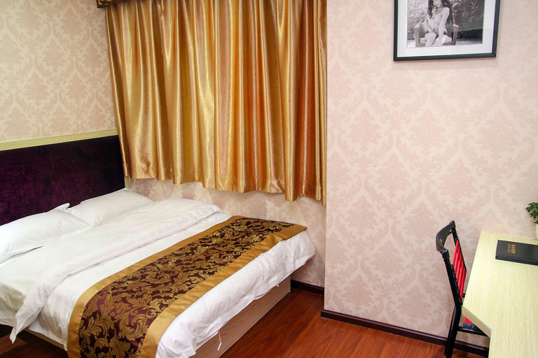 Bedroom 2, Hongye Business Hotel, Yichang