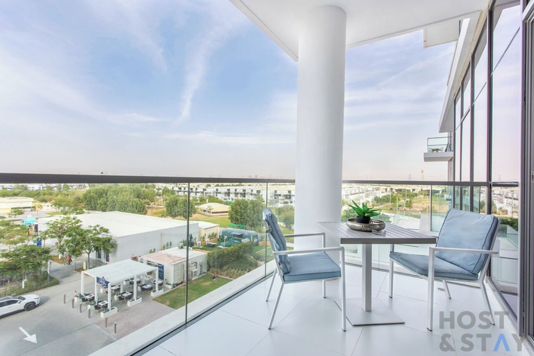 Terrace/patio 4, Orchid A Damac Hills - Host & Stay, Dubai