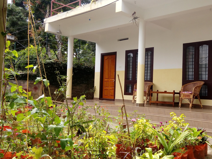 Exterior & Views 4, Periyar Inn, Theni