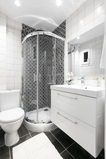 Bathroom 3, Luxury 5 by OTOTO, Central Macedonia