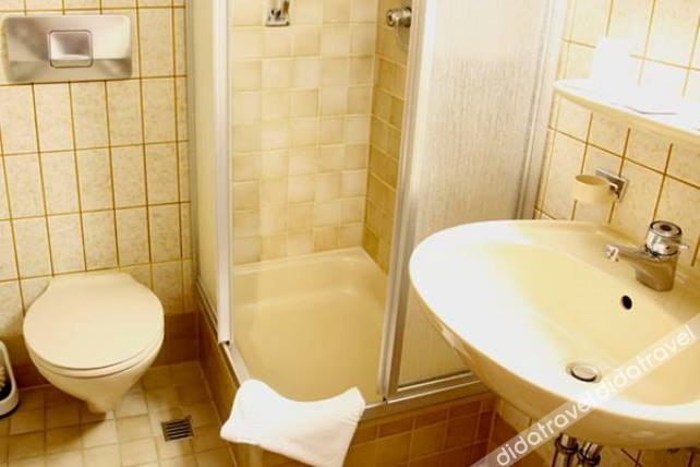 Bathroom, Hotel Stuttgart Nord, Stuttgart
