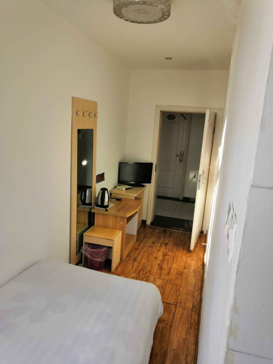 Bedroom 2, Mingyang Express Hotel, Qinhuangdao