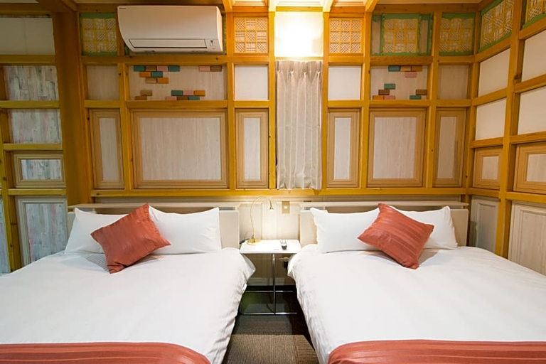 Bedroom 2, Etavia Yufuinekimae, Yufu