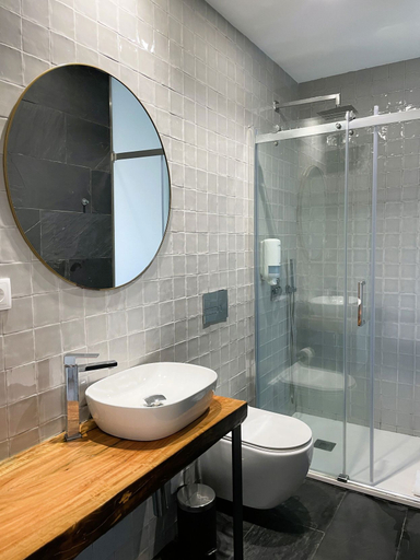 Bathroom 3, Hotel Quinta da Tulha By VimaHotels, Braga