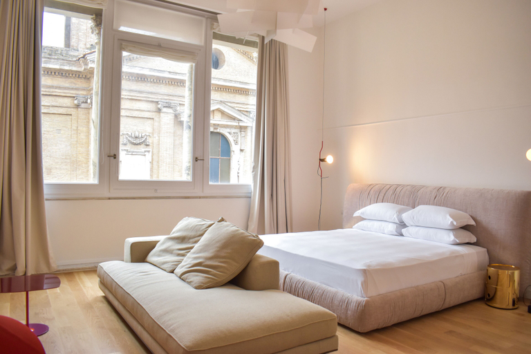 Bedroom 2, Youroom Margutta, Rome