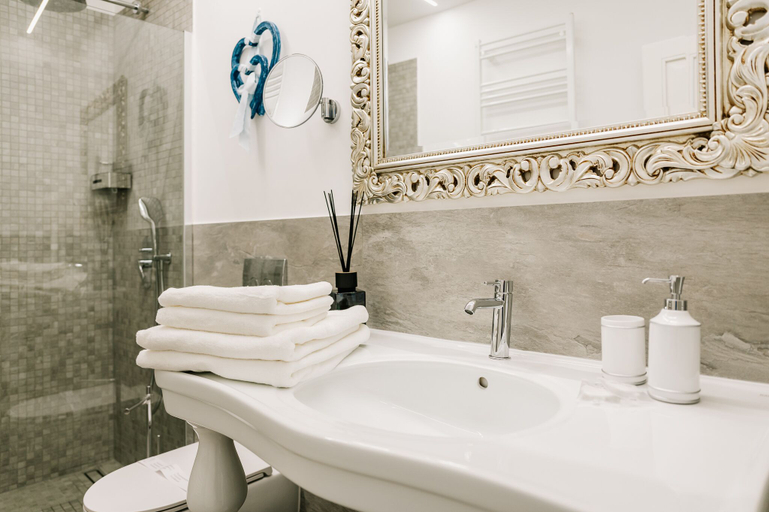 Bathroom 3, Casa Gallo-Adults Only Sibiu, Sibiu