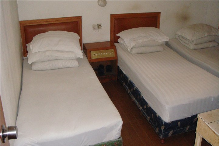 Bedroom 3, Xinchang Tianyou Hotel, Shaoxing