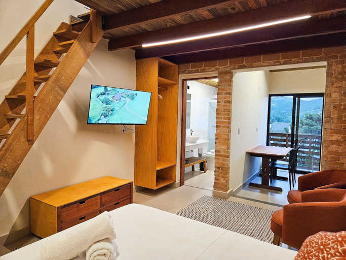 Others 5, Estudios no Capivari by The Lodges, Campo Limpo Paulista