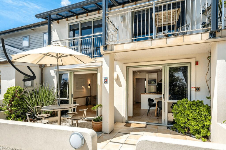 Exterior & Views 1, 와이헤케의 비치프런트, Auckland