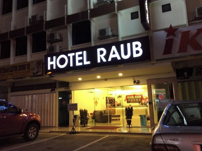 Front of property 3, Hotel Raub, Raub