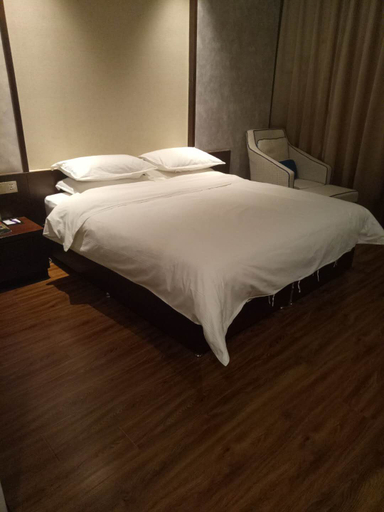 Bedroom, Kunlun Niya Hotel, Khotan