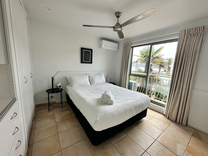 Bedroom 2, 와이헤케의 비치프런트, Auckland
