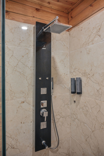 Bathroom 4, Aavaas Hill Resort, Garhwal